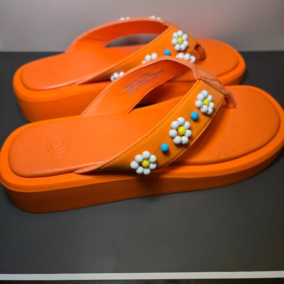 Urban Outfitters Orange Beaded Floral Flip Flops Platform Sandals Women’s 9 - Picture 2 of 5